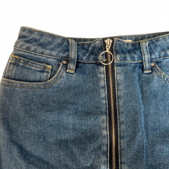 PacSun Blue Denim Mini Skirt with Zipper - Picture 2 of 8